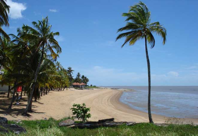 baignade plage guyane